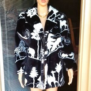 💖HP💖BRAETAN KIDS Coat Black and white Faux Fur